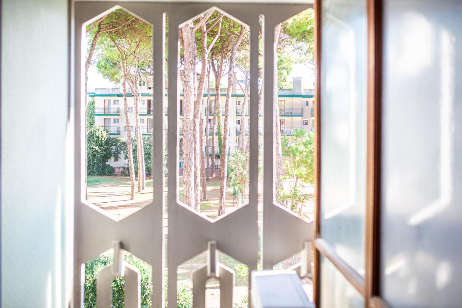 Hotel Regina Lignano Sabbiadoro Bagian luar foto