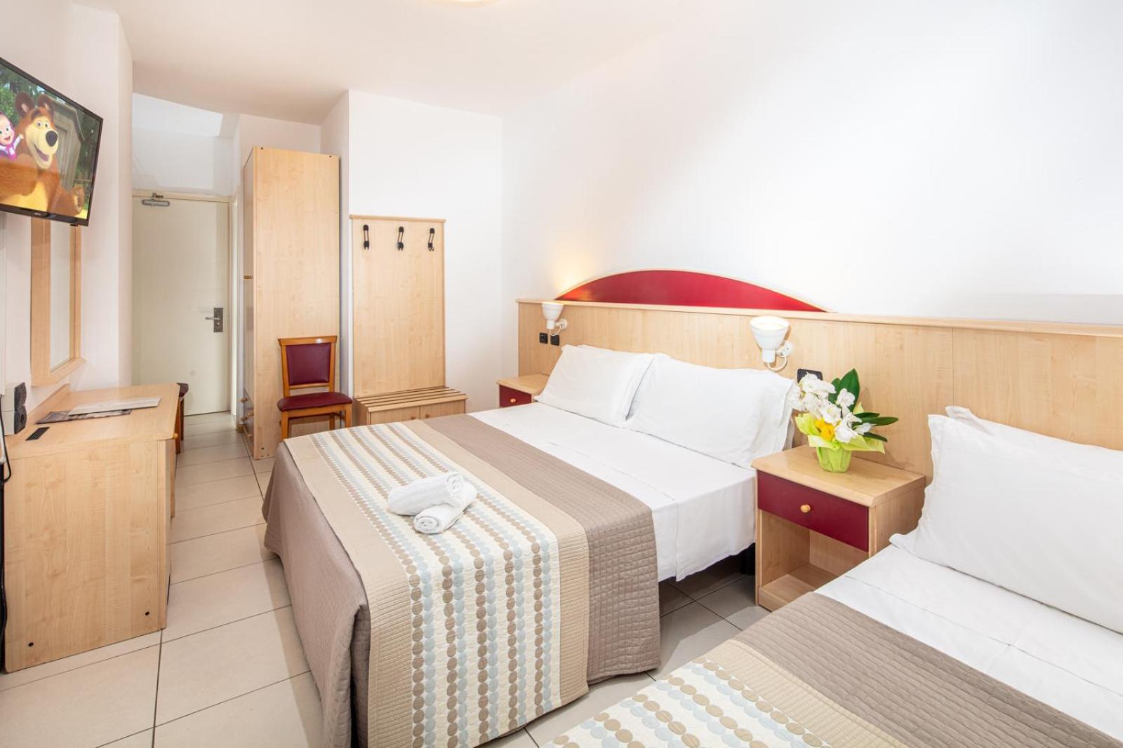 Hotel Regina Lignano Sabbiadoro Ruang foto